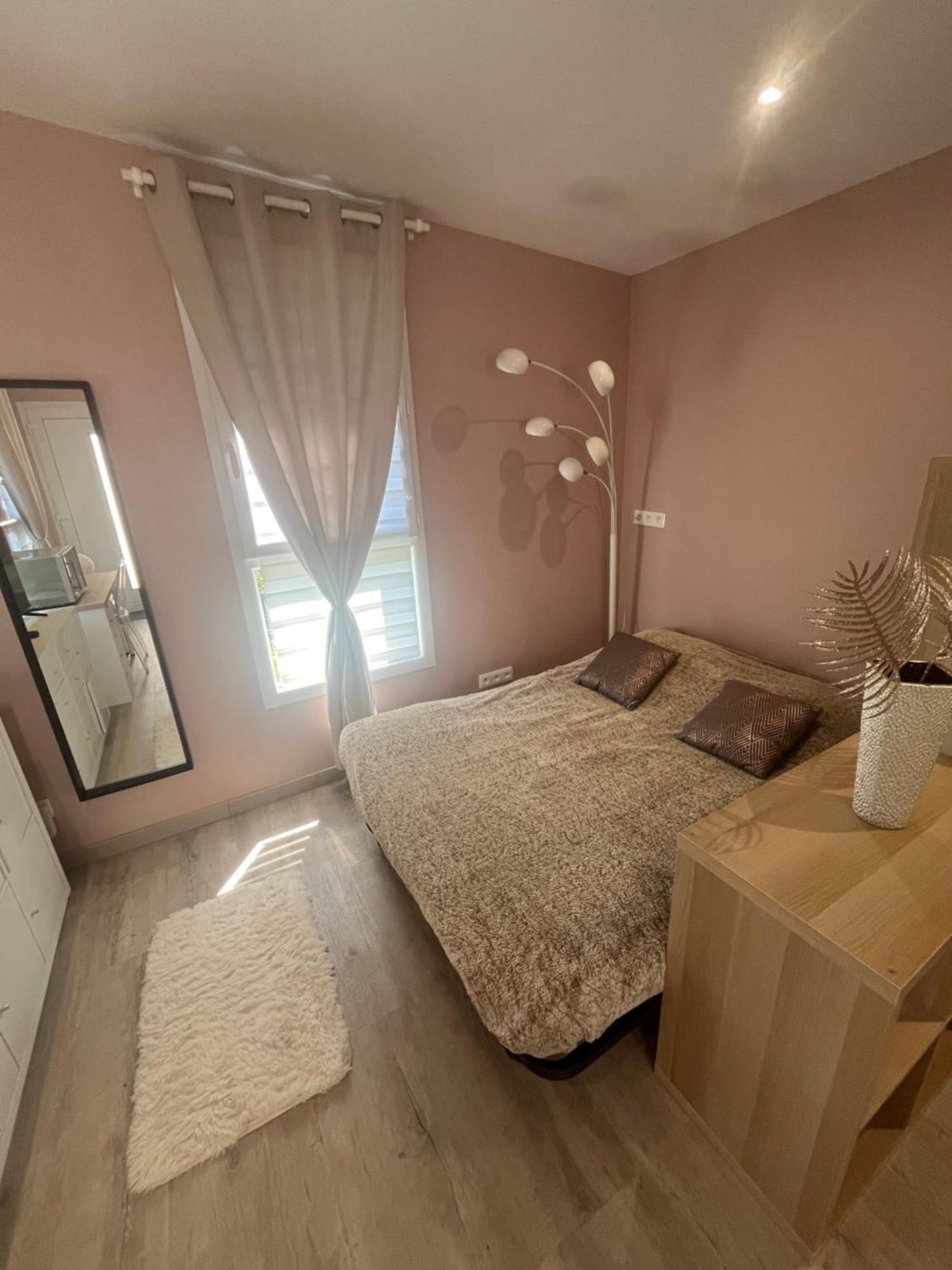 Dependance Prive Apartment Saint-Thibault-des-Vignes Luaran gambar